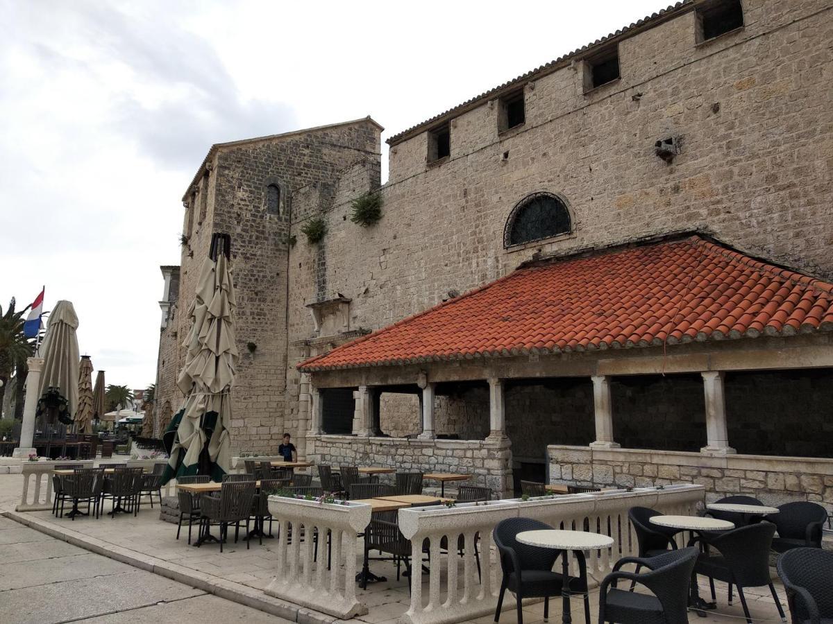 Kiwi Apartment Trogir Luaran gambar