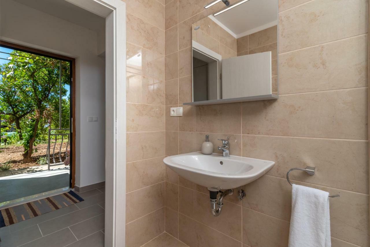 Kiwi Apartment Trogir Luaran gambar